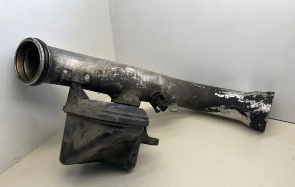 Mercedes-Benz E W211 Vacuum air tank A6481410186