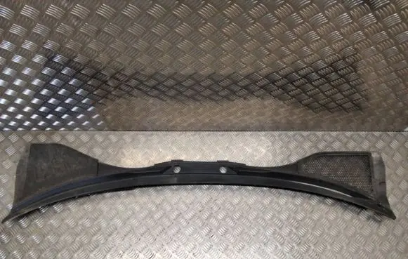 Audi Q7 4L Wiper trim 4L2819401