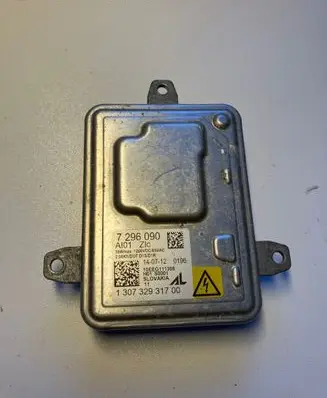 BMW 3 F30 F35 F31 Headlight ballast module Xenon 7296090 130732931700 10EEG111308