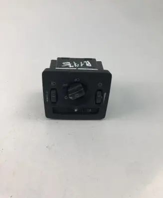 Volvo V50 Light switch 30739298