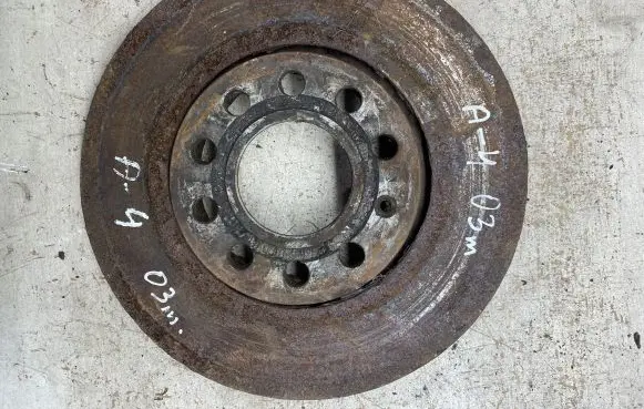 Audi A4 S4 B6 8E 8H Front brake disc