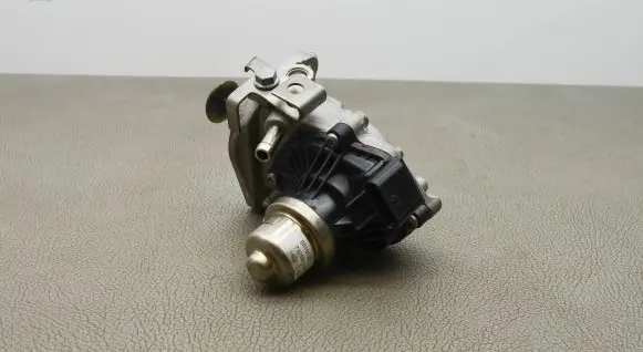 BMW 3 F30 F35 F31 EGR valve 8513132