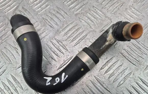 Mercedes-Benz CLS C219 Engine coolant pipe/hose A2118328494