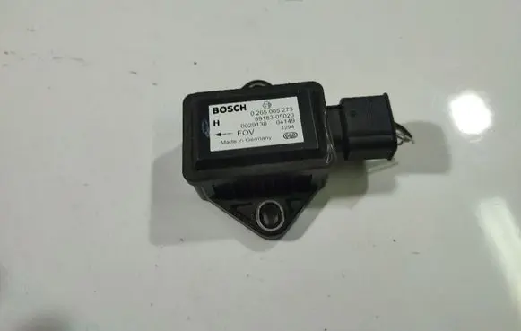 Toyota Avensis T250 ESP acceleration yaw rate sensor 0265005273