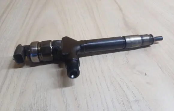 Mazda 6 Fuel injector RF7J13H50