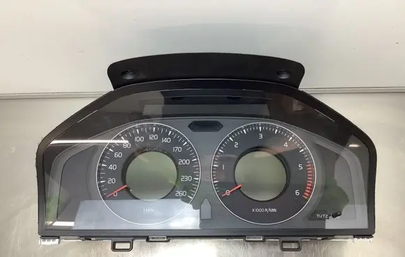 Volvo V70 Speedometer (instrument cluster) 31270899AA 36002598 69399270U