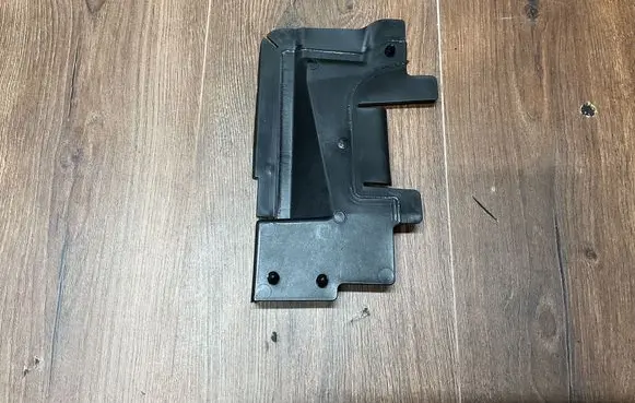 Ford Kuga II Radiator trim FV448A211FA