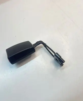 Volkswagen Golf Plus Rear seatbelt buckle 5M0857740B