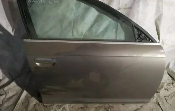Audi A6 S6 C6 4F Front door RUDOS