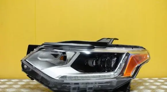 Chevrolet Traverse II Headlight/headlamp 84887859 2821