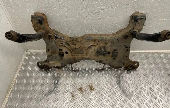 Volvo V50 Front subframe C105085 0608282