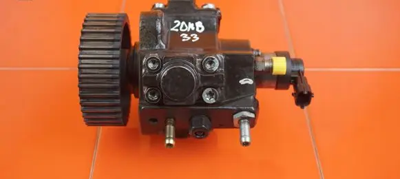 Opel Insignia A Fuel injection high pressure pump 0445010248 20MB33