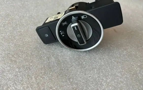 Mercedes-Benz E W212 Light switch A2129056800 10021625 2129056800