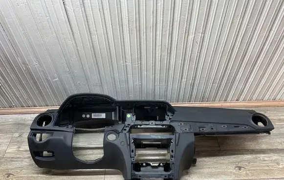 Mercedes-Benz C W204 Dashboard