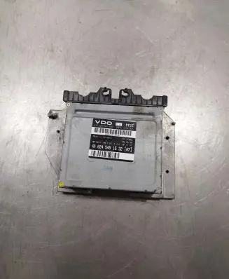 Mercedes-Benz CLK A208 C208 Engine control unit/module ECU 0245451532 M007T70710012 412229021009