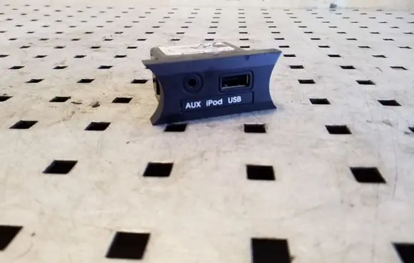 USB socket connector