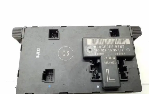 Mercedes-Benz C W203 Door control unit/module A2038201385
