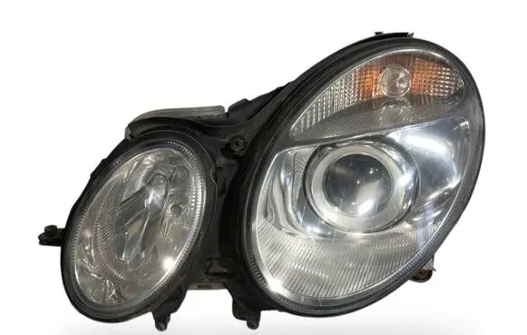 Mercedes-Benz E W211 Headlight/headlamp 5DD00831910 5DV00829000 A0028206026
