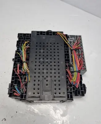 Volvo S60 Fuse box set 8688153 02W281 8645729
