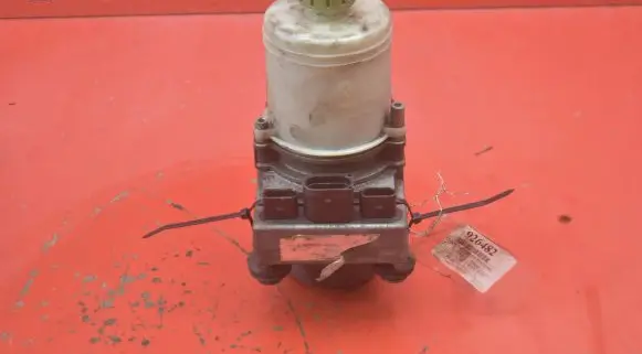 Skoda Fabia Mk1 (6Y) Power steering pump 6Q0423155AA