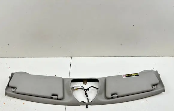 Sun visor