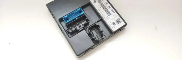 Audi A6 S6 C6 4F Comfort/convenience module 4F0907289J 4F0910289J