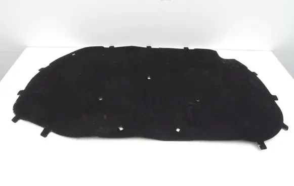 Engine bonnet/hood sound/heat insulation