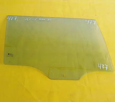 Opel Vectra C Front door window glass four-door