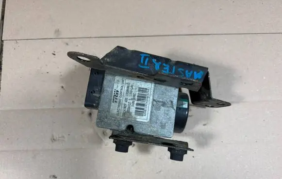 Renault Master II ABS Pump 8200196053 ITG376 13664106