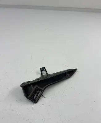 Jaguar F-Pace Front bumper mounting bracket HK8316F073AA