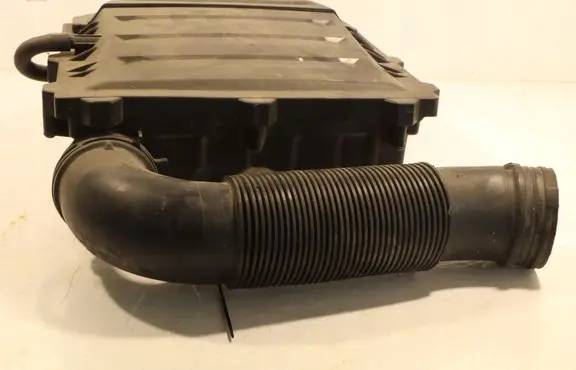 Seat Ibiza V (KJ) Air filter box 04C129601M