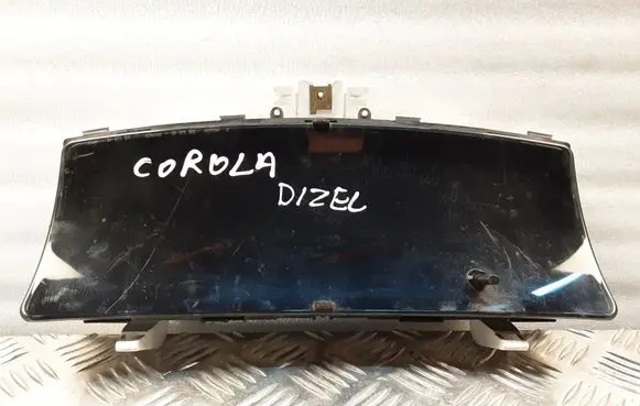 Toyota Corolla E120 E130 Speedometer (instrument cluster) 8380002760