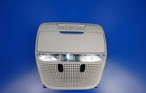 Mercedes-Benz C W205 Front seat light A0009002307 A0009068503 A0008274623