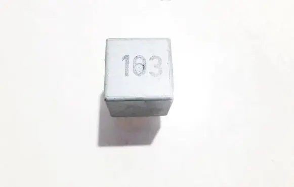 Volkswagen Golf IV Other relay 357911253