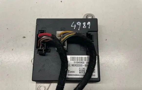 Mercedes-Benz E W211 Comfort/convenience module A2115453632 2115453632