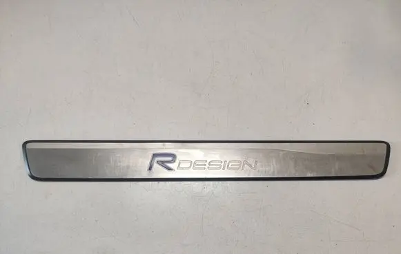 Volvo XC60 Front sill trim cover 31391248
