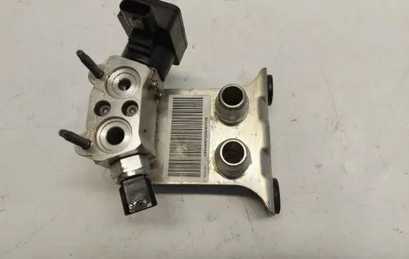 Mercedes-Benz EQC Air conditioning (A/C) radiator (interior) A2938300601JLK01
