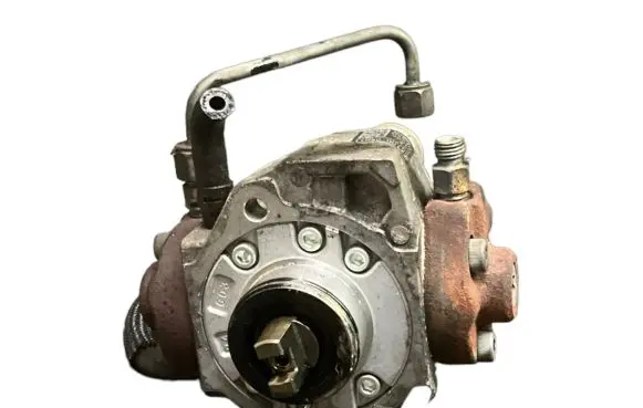 Toyota Avensis T250 Fuel injection high pressure pump 221000R010 HU2940000870