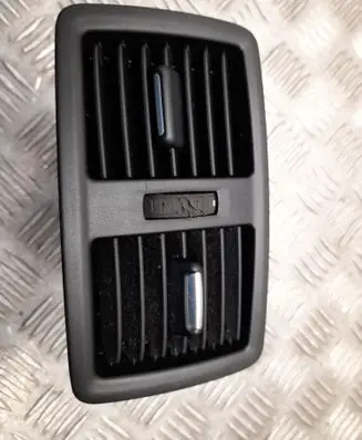 BMW X1 F48 F49 Dash center air vent grill 9292742