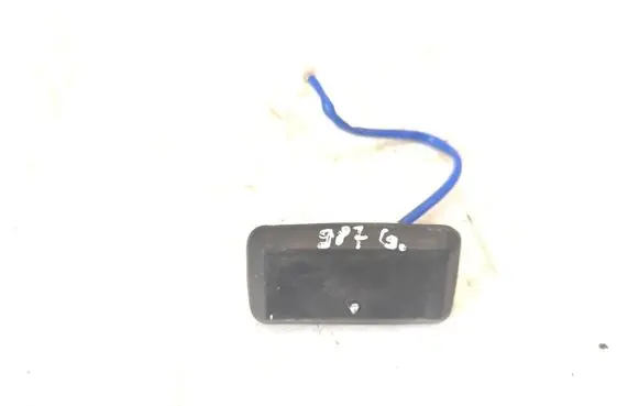 KIA Optima Tailgate opening switch 