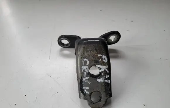 Honda CR-V Front door upper hinge