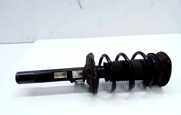 Volkswagen Golf VII Front shock absorber/damper 5Q0412016TB 5Q0413023ER