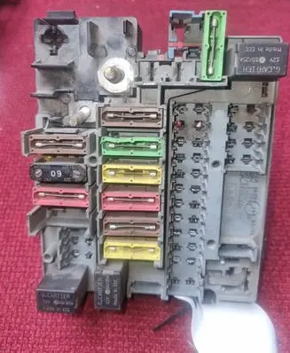 Peugeot 607 Fuse box set 96280244