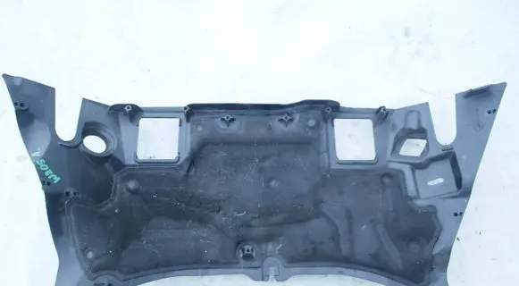 Mercedes-Benz C W205 Other engine bay part A2056205901