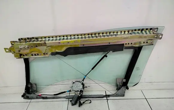 Volvo C70 Front door window regulator with motor 