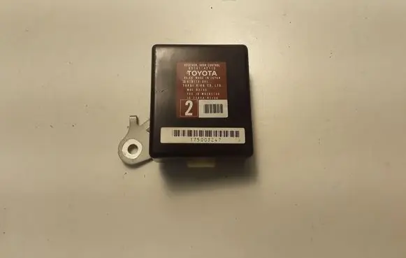 Toyota Prius (XW20) Door central lock control unit/module 8974147110