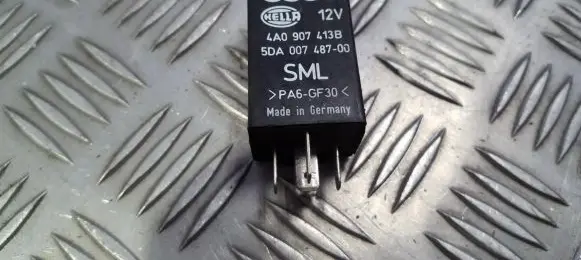 Audi A6 S6 C4 4A Other relay 4A0907413B 5DA00748700