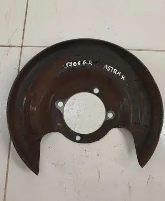 Opel Astra K Rear brake disc plate dust cover 13362352