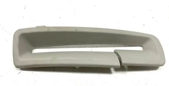 Volvo XC90 Seat belt trim 31389910