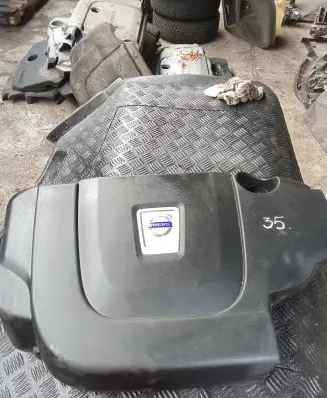 Volvo V70 Engine cover (trim) 31319190 PP5LA
